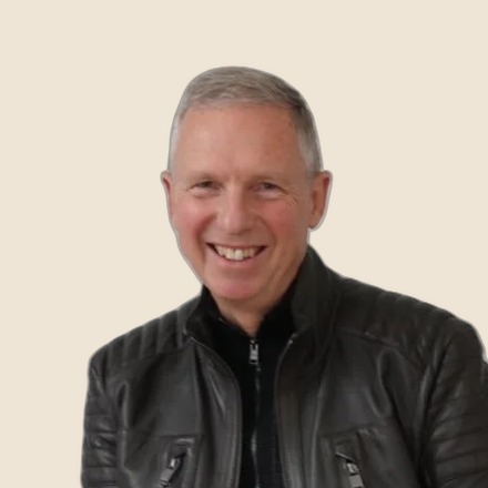Dr. Christian Forstner